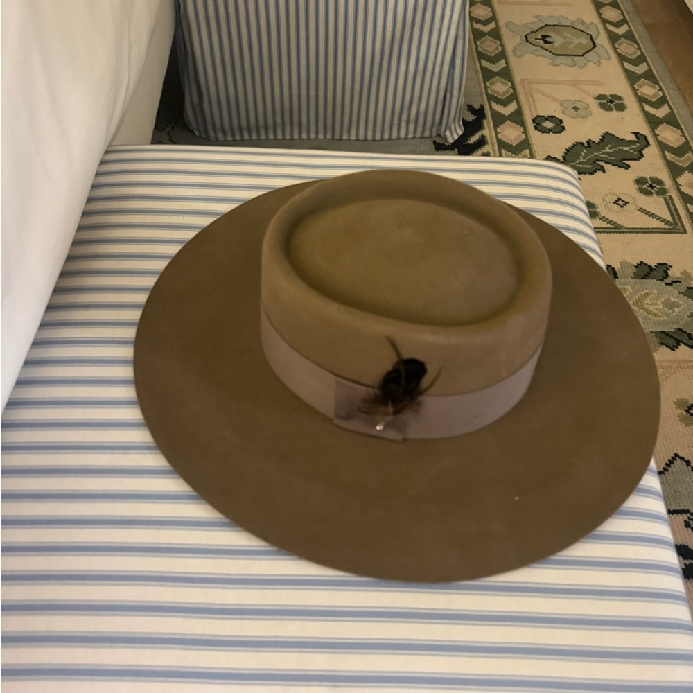 C.C Classic Tan Men's Hat